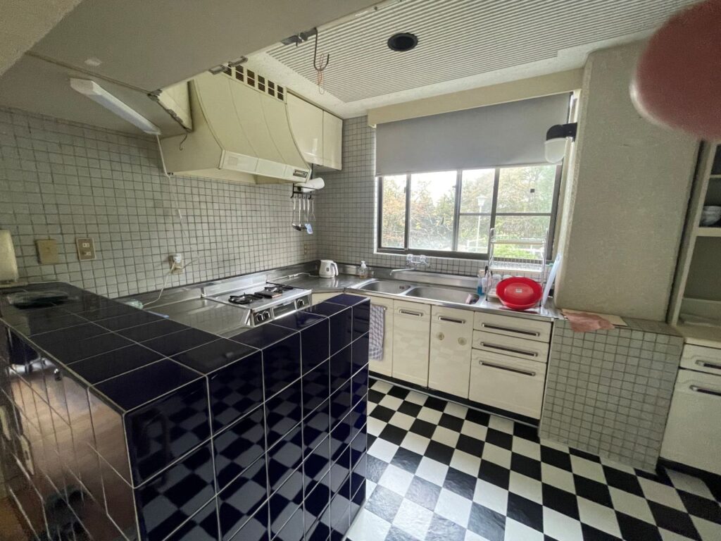 キッチン7帖 料理が映える余白のある空間