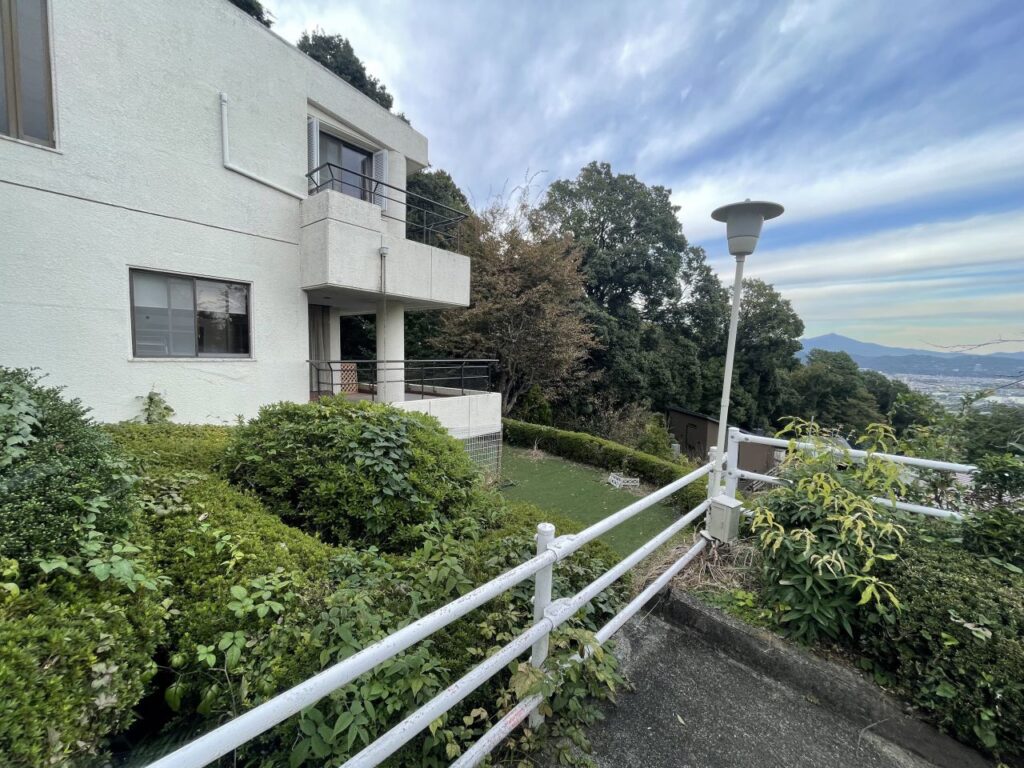 遠くに大山が望めます